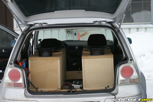 https://www1.garaget.org/gallery/archive/106532/867888_khrb38.jpg
