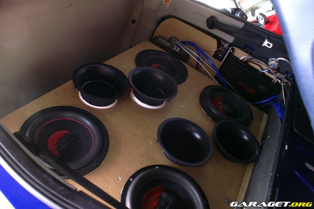 https://www1.garaget.org/gallery/archive/106532/918694_tbjoee.jpg