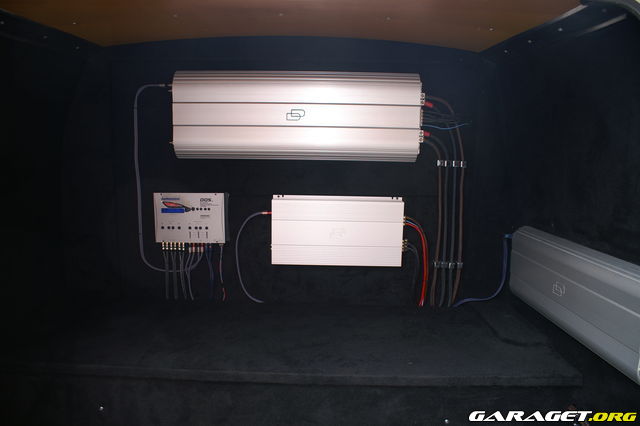 https://www1.garaget.org/gallery/archive/106532/941986_jco9bg.jpg
