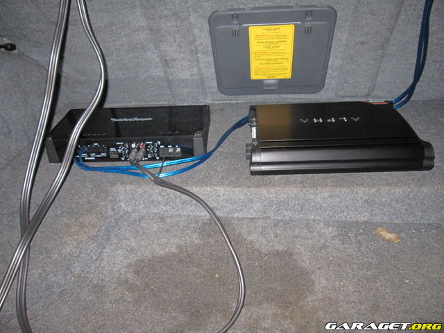 https://www1.garaget.org/gallery/archive/108679/590083_n49hsd.jpg
