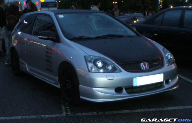 https://www1.garaget.org/gallery/archive/109955/665845_zdhq7c.jpg
