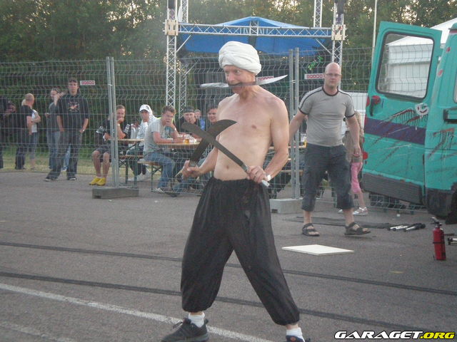 https://www1.garaget.org/gallery/archive/109955/697045_7i2n8c.jpg