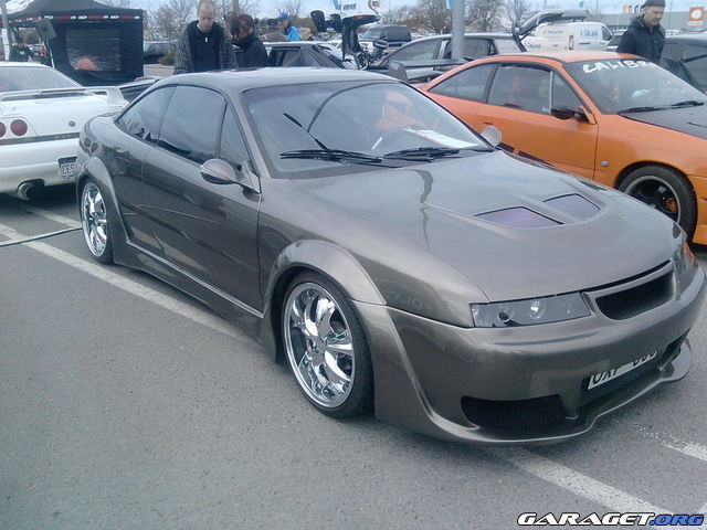 https://www1.garaget.org/gallery/archive/116597/923829_ehdmwr.jpg