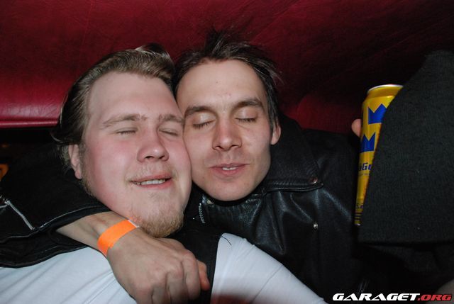 https://www1.garaget.org/gallery/archive/117532/887269_ajupm4.jpg