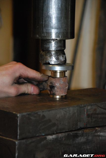 https://www1.garaget.org/gallery/archive/117532/890693_n40gvl.jpg