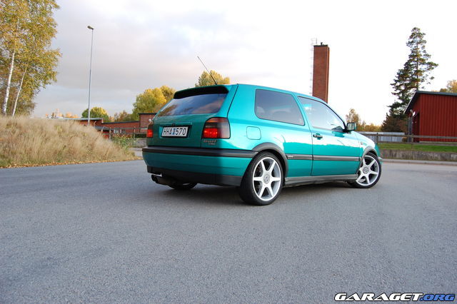 https://www1.garaget.org/gallery/archive/120867/814975_bxl8t2.jpg