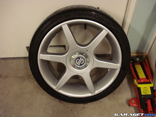 https://www1.garaget.org/gallery/archive/120867/815061_79ijdx.jpg