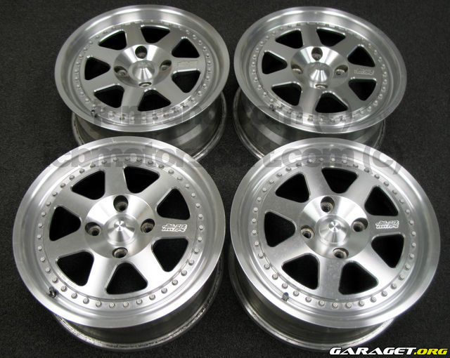 https://www1.garaget.org/gallery/archive/120949/828402_3nbvgf.jpg