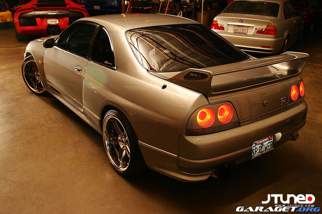 https://www1.garaget.org/gallery/archive/120949/862259_sqd17y.jpg