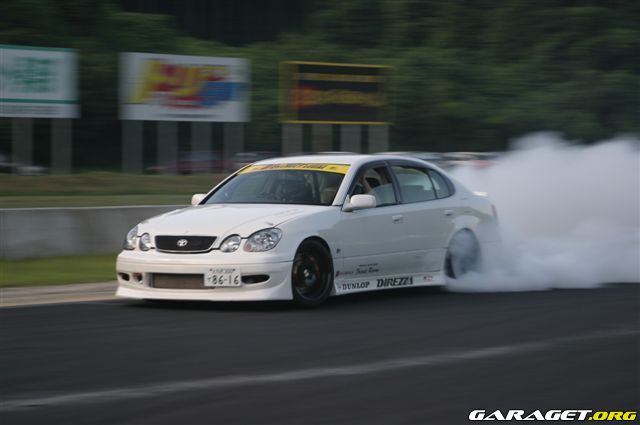 https://www1.garaget.org/gallery/archive/120949/870834_xep05w.jpg