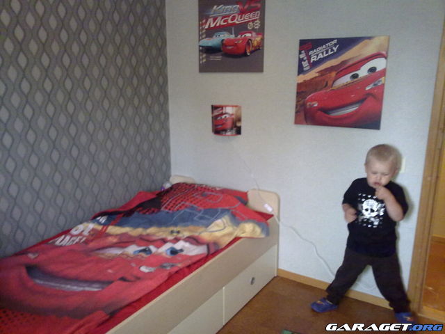 https://www1.garaget.org/gallery/archive/122806/724179_kgis96.jpg
