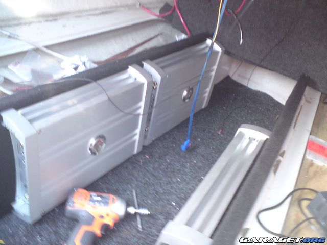 https://www1.garaget.org/gallery/archive/126759/774809_qv4anz.jpg