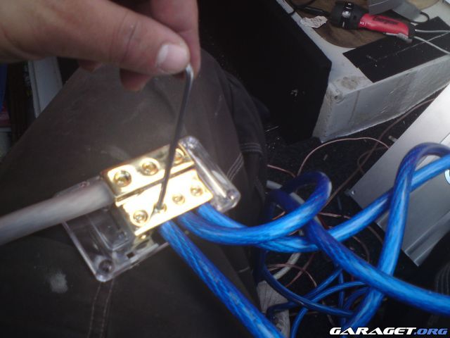 https://www1.garaget.org/gallery/archive/126759/774811_nwzsxo.jpg