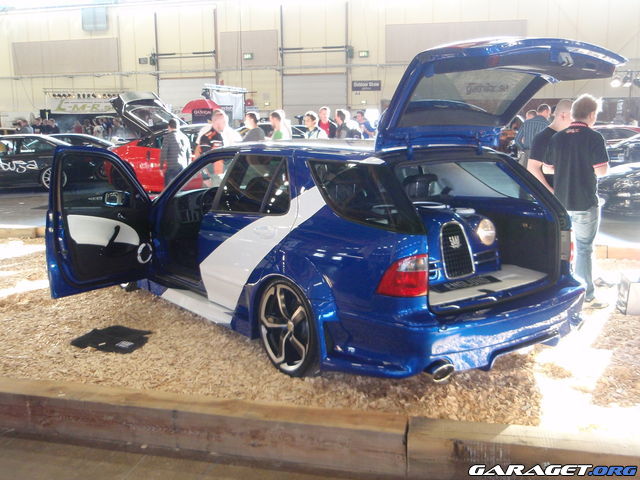 https://www1.garaget.org/gallery/archive/15927/896655_wp37uh.jpg
