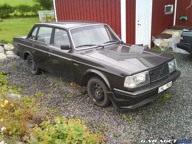 https://www1.garaget.org/gallery/archive/19631/421120_8si18y.jpg