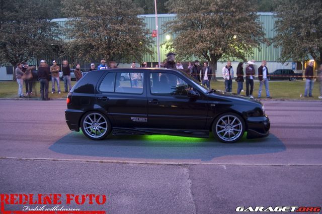 https://www1.garaget.org/gallery/archive/24777/678854_0m0c0d.jpg