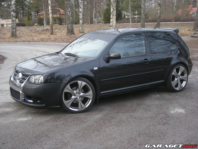 https://www1.garaget.org/gallery/archive/27569/594887_fs2p3y.jpg