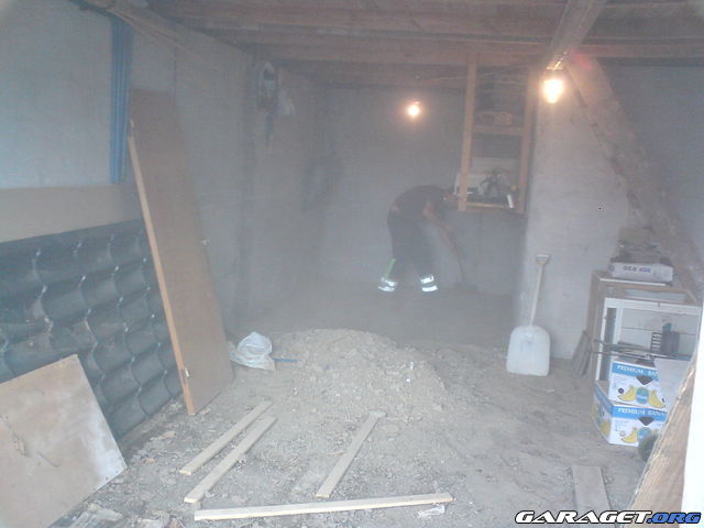 https://www1.garaget.org/gallery/archive/32750/487393_88kuq2.jpg
