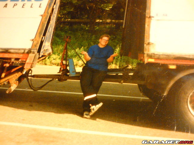 https://www1.garaget.org/gallery/archive/32750/559940_bloush.jpg