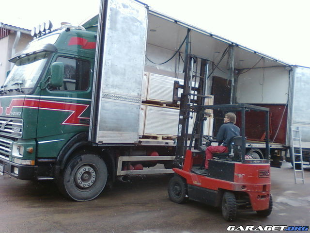 https://www1.garaget.org/gallery/archive/32750/568891_2cv7lr.jpg