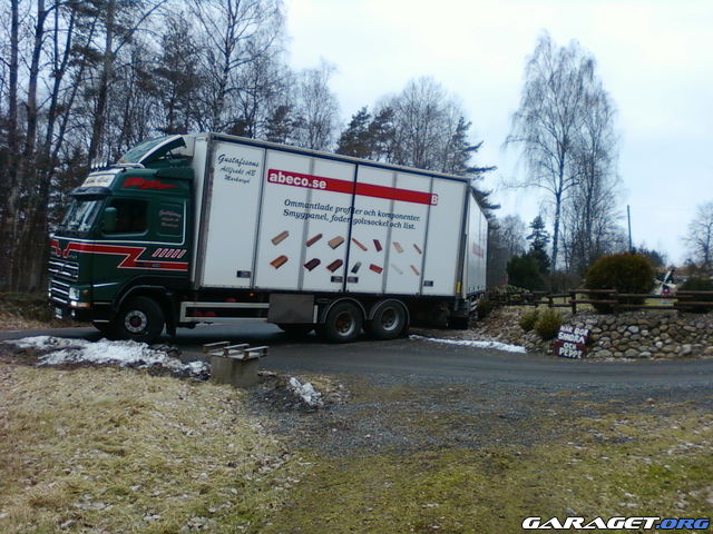 https://www1.garaget.org/gallery/archive/32750/586230_boh99i.jpg