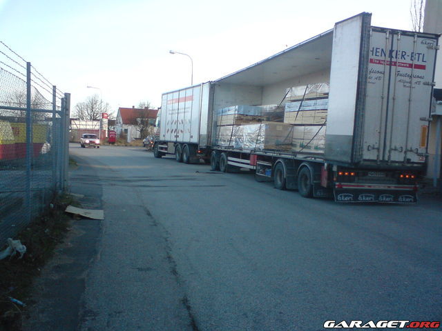 https://www1.garaget.org/gallery/archive/32750/597658_5asng3.jpg