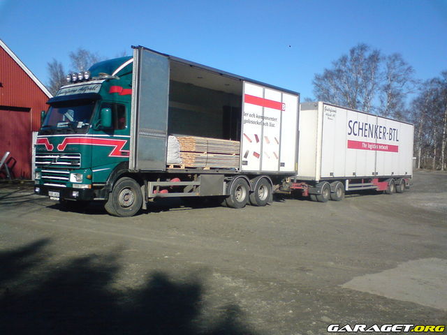 https://www1.garaget.org/gallery/archive/32750/597676_fs5eft.jpg