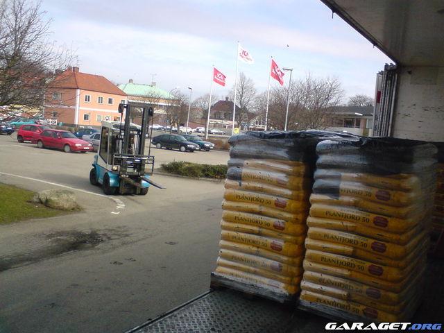 https://www1.garaget.org/gallery/archive/32750/615956_jhdd9q.jpg