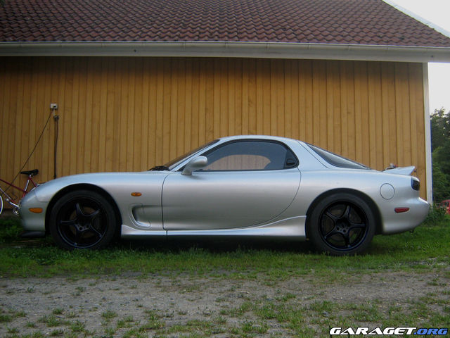 https://www1.garaget.org/gallery/archive/33696/459405_07riu4.jpg