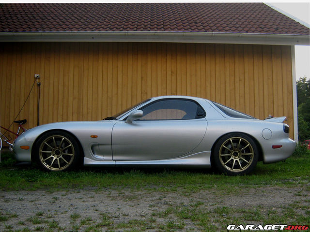https://www1.garaget.org/gallery/archive/33696/510771_r912kn.jpg