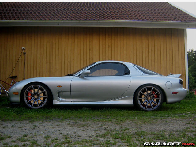 https://www1.garaget.org/gallery/archive/33696/510776_3f0kys.jpg