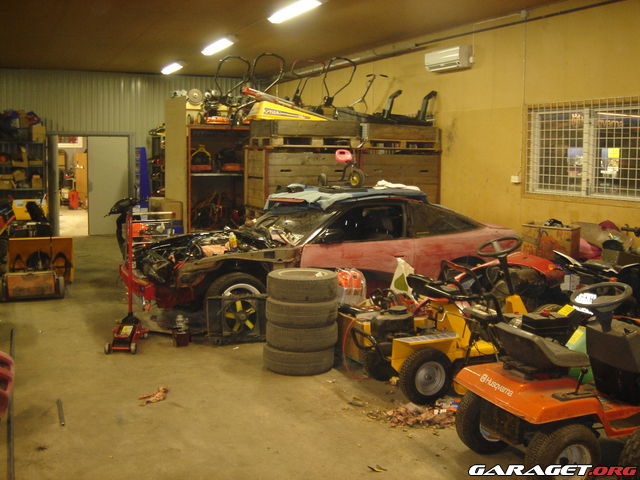 https://www1.garaget.org/gallery/archive/36400/812003_4lm4x8.jpg