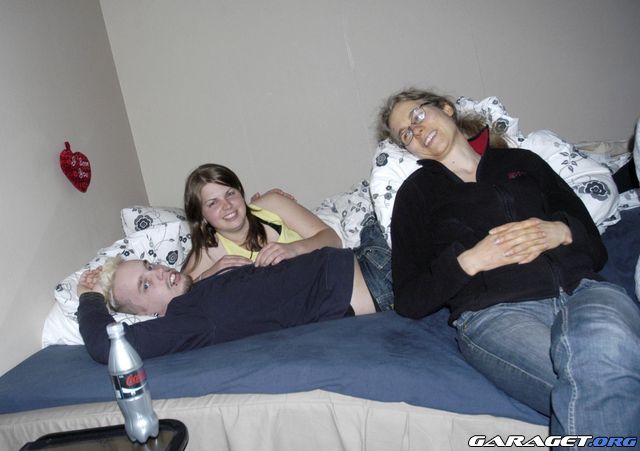 https://www1.garaget.org/gallery/archive/42036/343858_tpw9if.jpg
