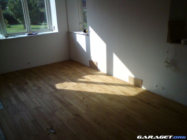 https://www1.garaget.org/gallery/archive/44944/767444_381aic.jpg