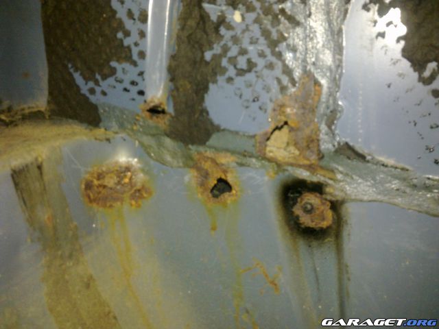 https://www1.garaget.org/gallery/archive/44948/1038635_oll0sx.jpg
