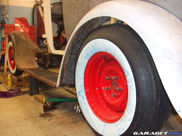 https://www1.garaget.org/gallery/archive/44948/828330_627glf.jpg