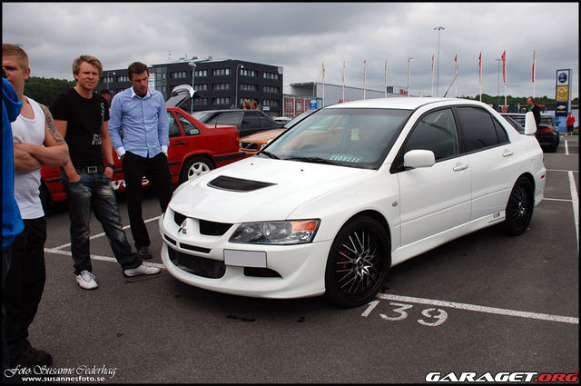 https://www1.garaget.org/gallery/archive/50837/949505_sx4ovk.jpg