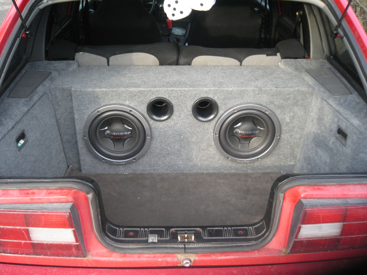 https://www1.garaget.org/gallery/archive/50886/large/336948_dncwm1.jpg