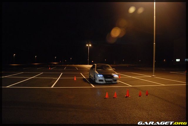 https://www1.garaget.org/gallery/archive/53/454555_tye95l.jpg