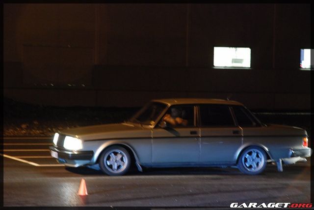 https://www1.garaget.org/gallery/archive/53/454558_uxyeup.jpg