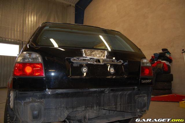 https://www1.garaget.org/gallery/archive/53602/891286_dya30u.jpg