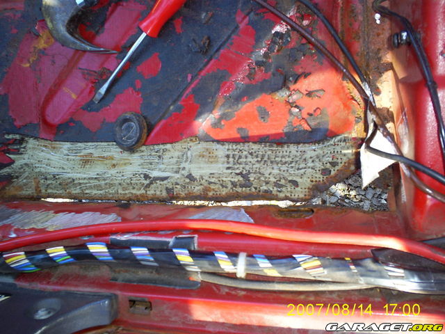 https://www1.garaget.org/gallery/archive/55838/587860_at5qf1.jpg