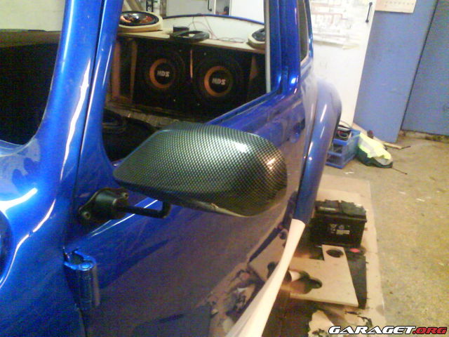 https://www1.garaget.org/gallery/archive/55849/641676_isfb04.jpg