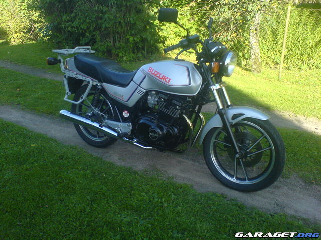 https://www1.garaget.org/gallery/archive/55885/349322_ukvtqu.jpg