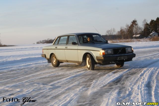 https://www1.garaget.org/gallery/archive/55885/845393_eivts2.jpg