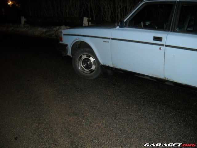 https://www1.garaget.org/gallery/archive/55885/889507_qa84it.jpg