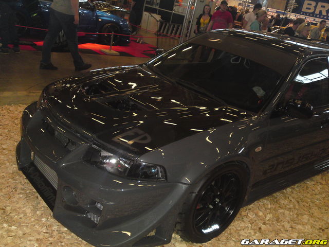 https://www1.garaget.org/gallery/archive/56813/617574_6nwryj.jpg