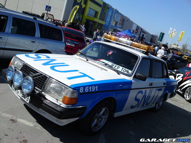 https://www1.garaget.org/gallery/archive/56813/636424_w3i9o1.jpg