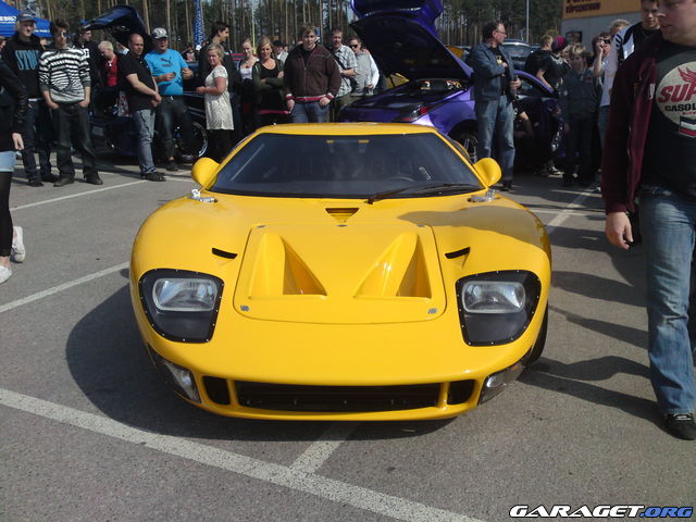 https://www1.garaget.org/gallery/archive/56813/637438_xirdzs.jpg
