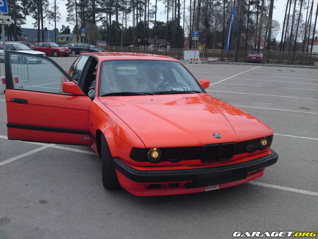 https://www1.garaget.org/gallery/archive/56813/637457_uz3bks.jpg